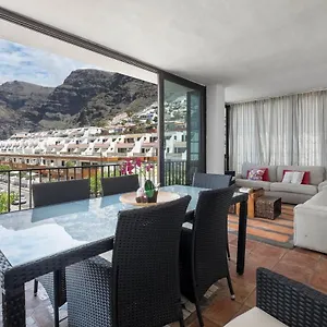 https://casa-tatiana.tenerifehoteles.net